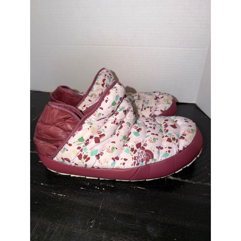 Women's North Face Slip On Shoes Size 8